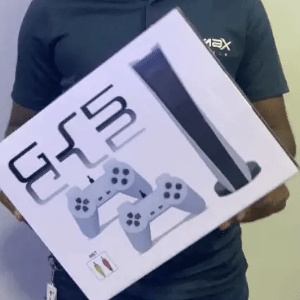 Consola Retro GS5 – 8 Bits con 620 juegos clásicos.